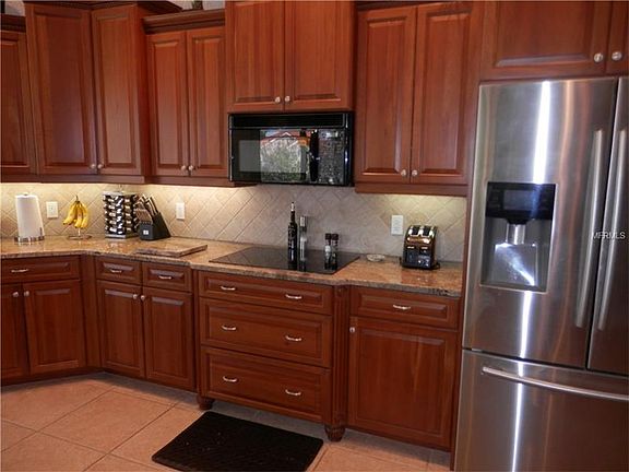 5th image of 1102 Hawks Nest Ct