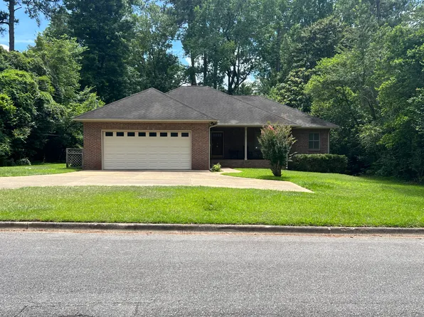 307 Dunedin Dr, Thomasville, GA 31792