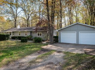 114 N Baker Rd, Midland, MI 48640