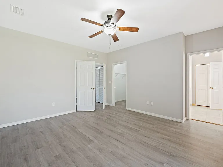 1609 SE 23rd Way — Photo 15