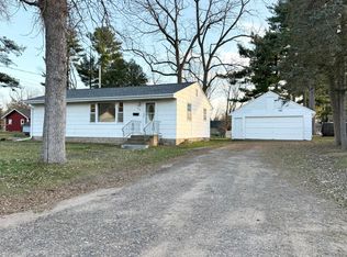 329 Hersey Ave, Mora, MN 55051