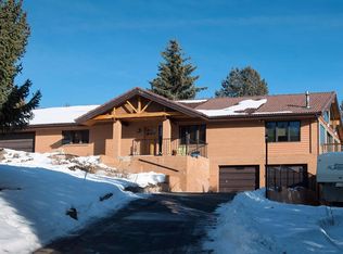 8353 Arant Rd, Klamath Falls, OR 97603