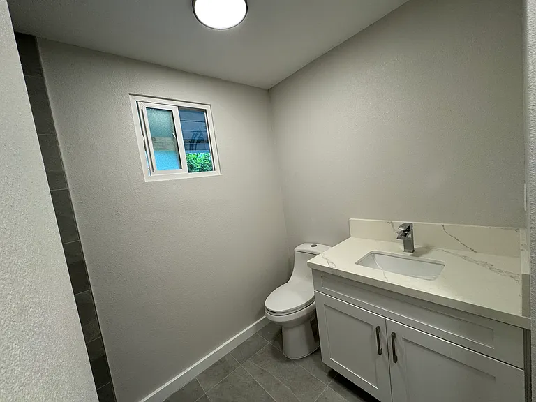 5838 Kalanianaole Hwy — Photo 25