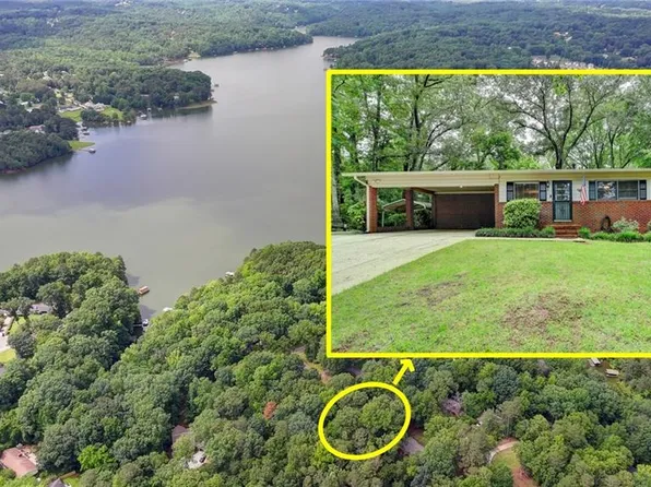 3053 Scenic Dr, Gainesville, GA 30506