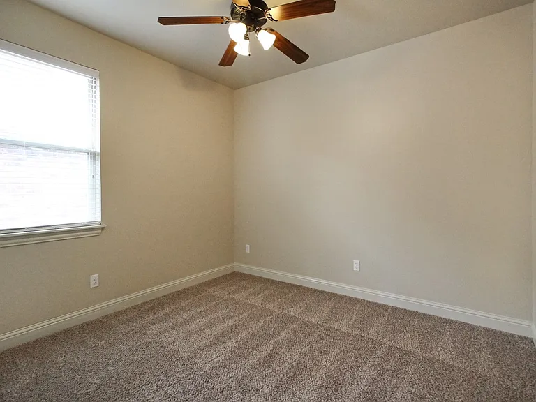 15309 Cardinal Nest Dr — Photo 9