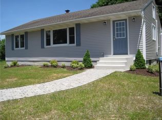 4 Hampton Rd, Marlboro, NY 12542