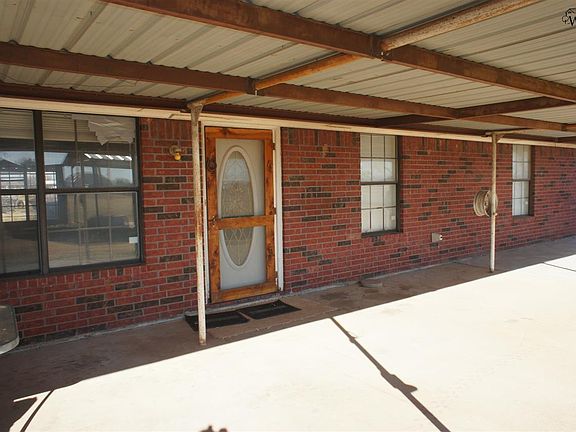 3rd image of 120 Southgate Garden St