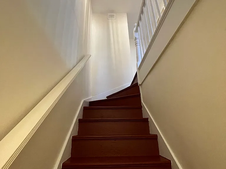 32 Wyatt St #2 — Photo 21