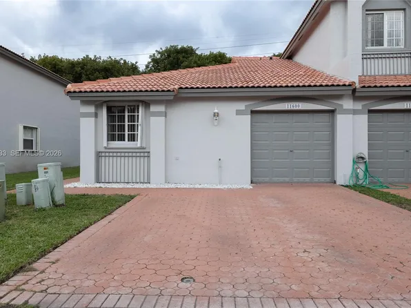 11600 NW 50th Ter, Doral, FL 33178