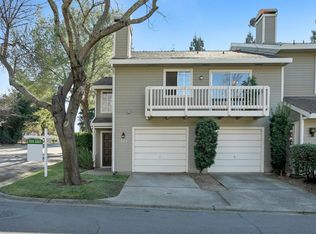 225 Live Oak Cir #63, Roseville, CA 95678