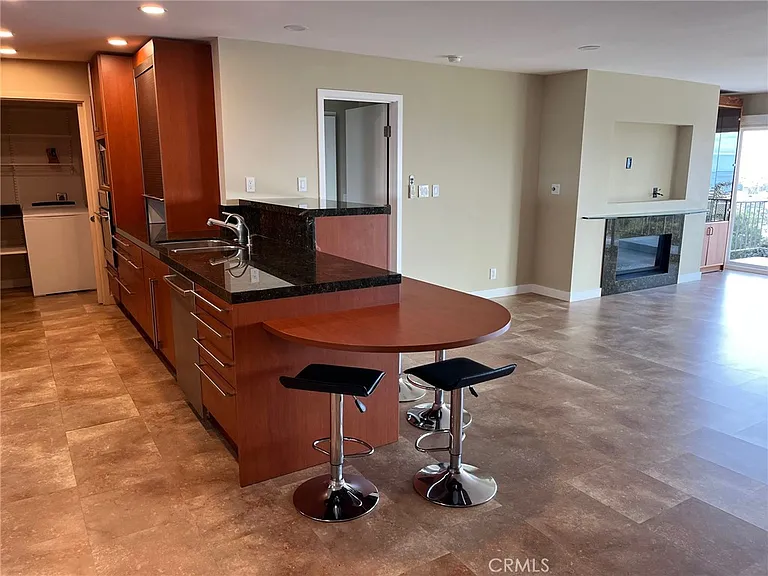 101 Scholz Plz #Penthouse 18 — Photo 19