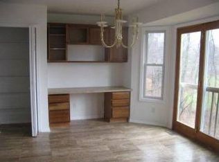 2121 Beagle Run Ct, Howell, MI 48843