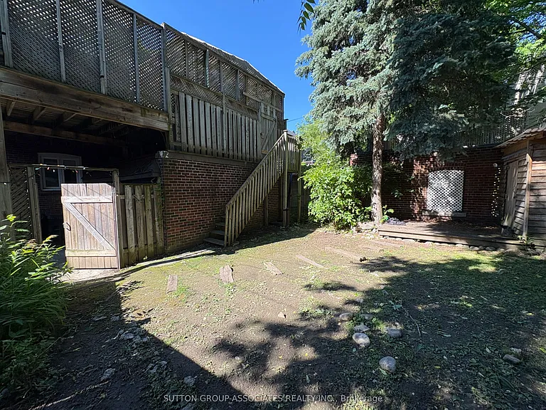 101 Burnside Dr #MAIN — Photo 18