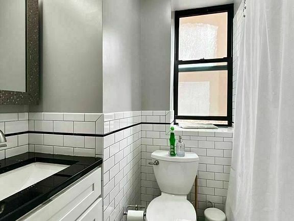 3rd image of 562 W 173rd St #3A