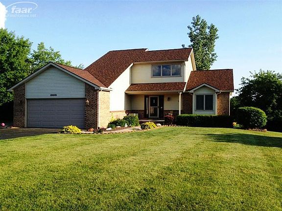 2nd image of 10020 Arbor Ln