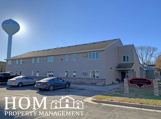 202 W Humphrey St #9, Lake Crystal, MN 56055