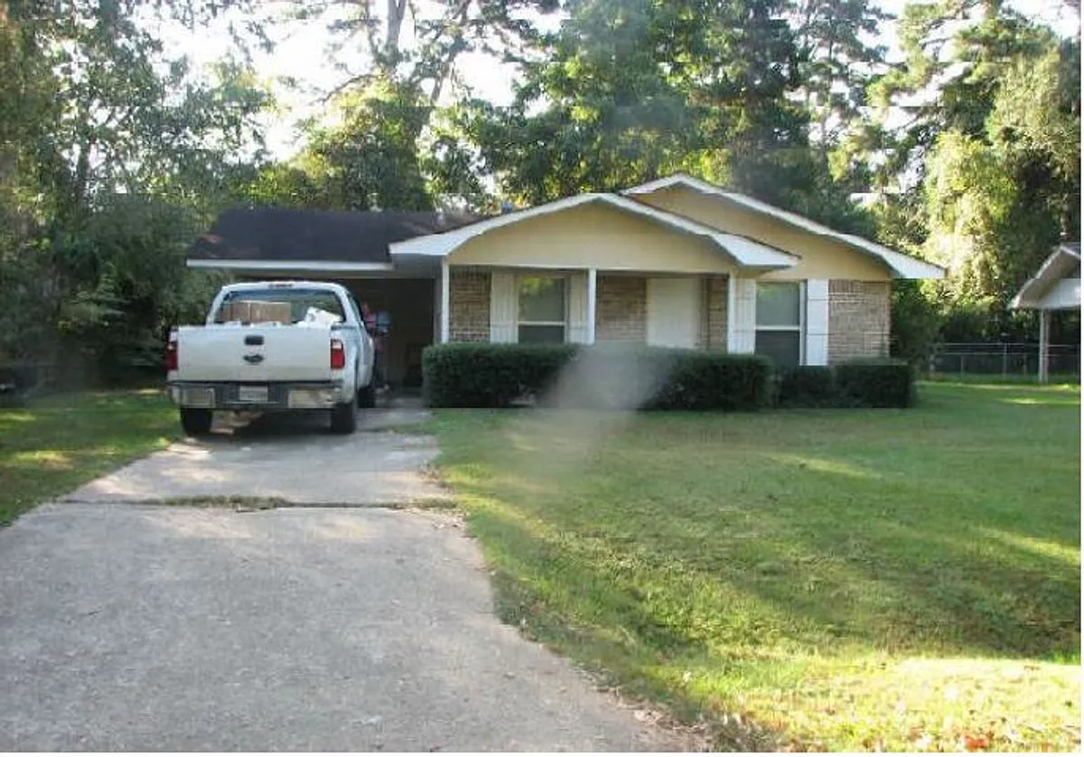 Primary Photo - 804 Marie Ave