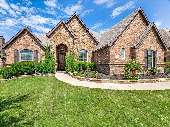 2nd image of 11016 Owl Creek Dr