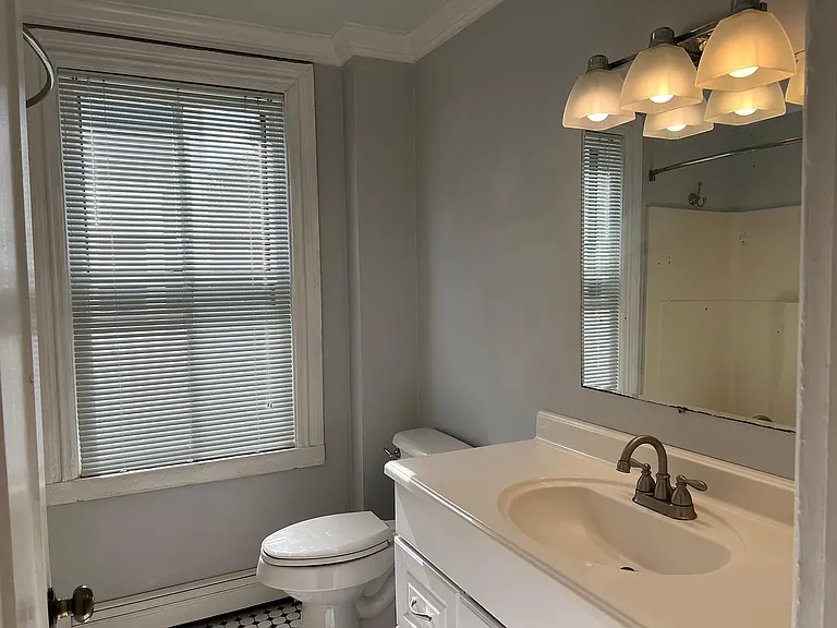 75 Wood St #1 — Photo 14