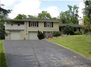 106 Julrich Dr, Mcmurray, PA