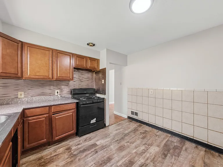 8515 Jenny Dr — Photo 18