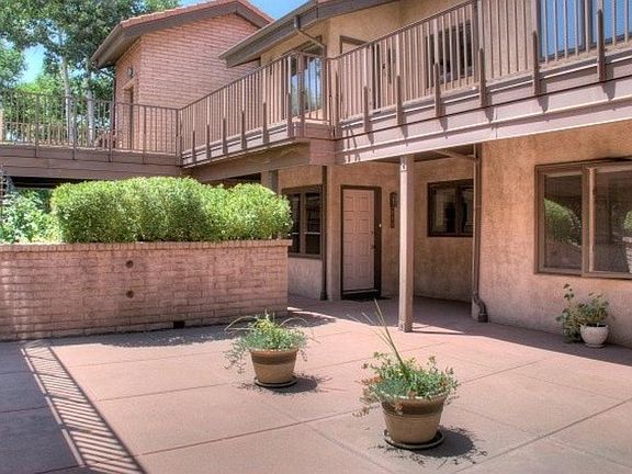 5th image of 4415 Laguna Pl