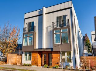 6616 Carleton Ave S #A, Seattle, WA 98108
