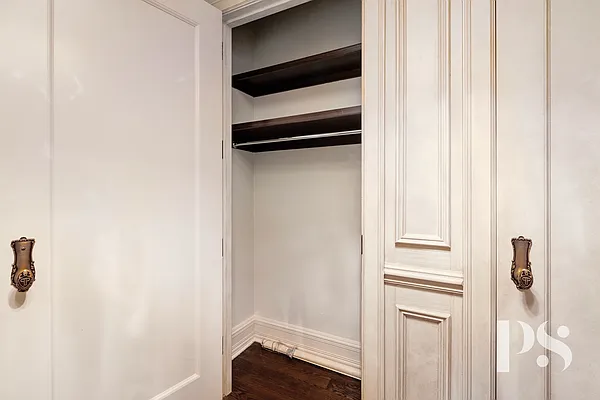 Rented by Compass | media 28