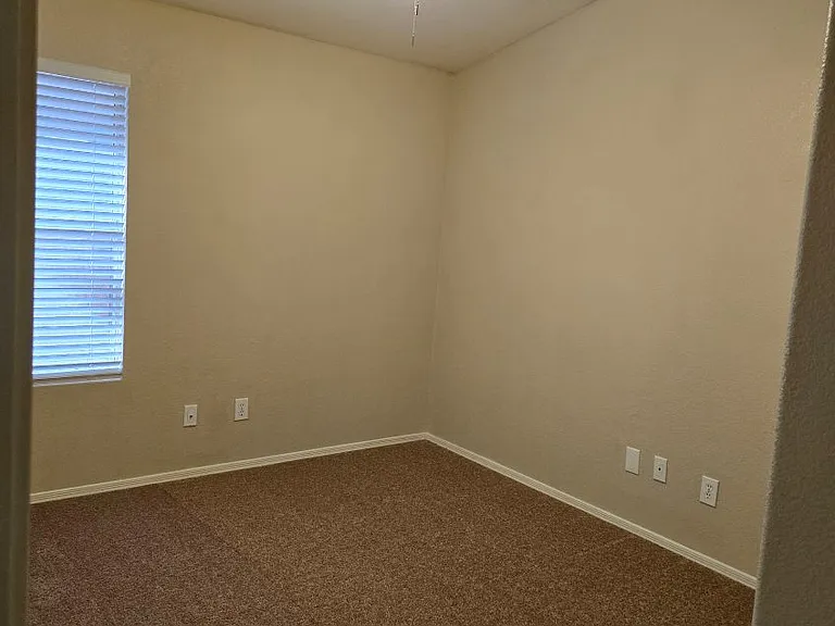 7931 W Kimberly Way — Photo 8