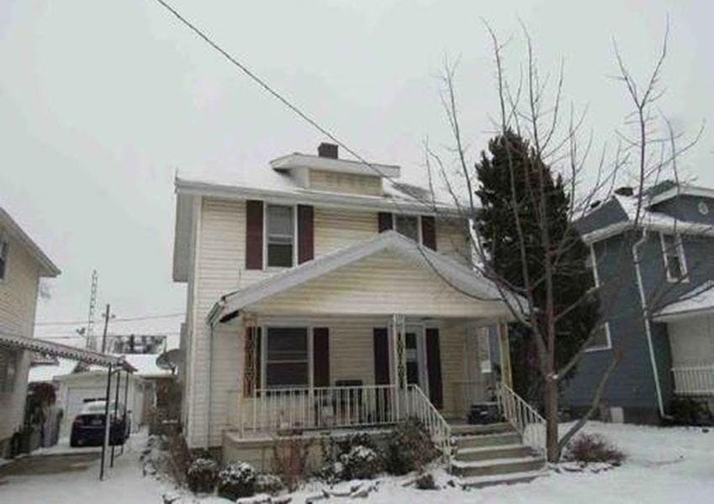 Real estate listing image