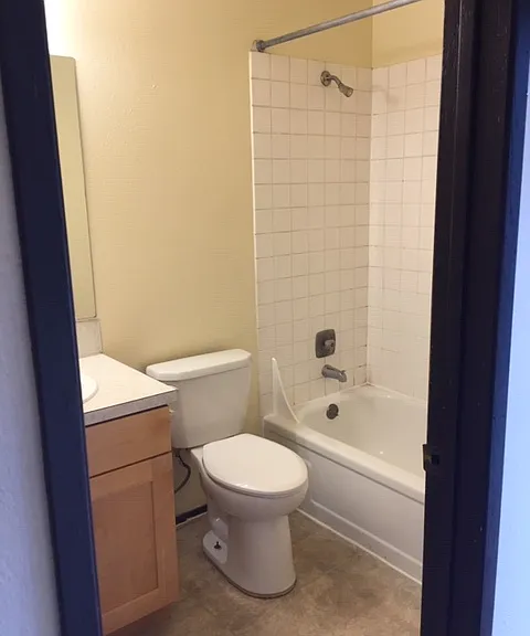 4715 SW Charlestown St — Photo 9