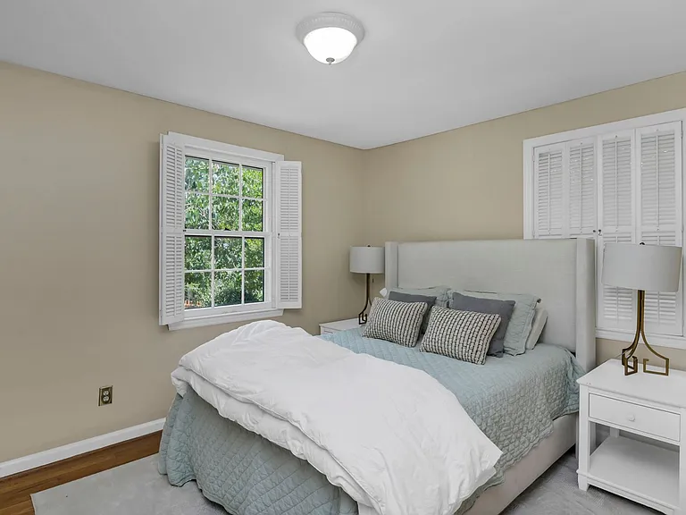 1 Leconte Ct — Photo 19