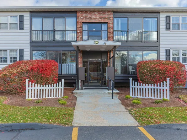 10 Candlewood Lane APT 2-1, Dennis Port, MA 02639