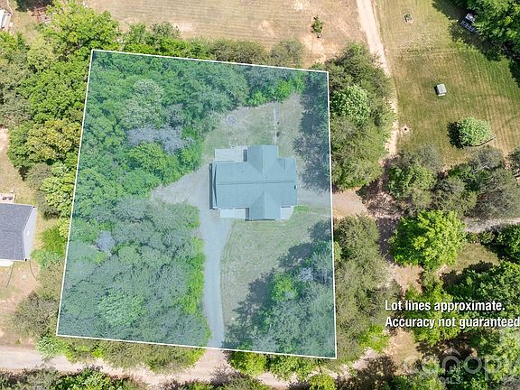 5th image of 119 Cottontail Ln
