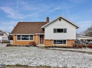 2405 Bell Dr, West Lawn, PA 19609