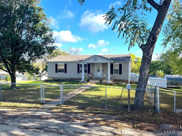 307 Clara Ave, Potosi, MO 63664