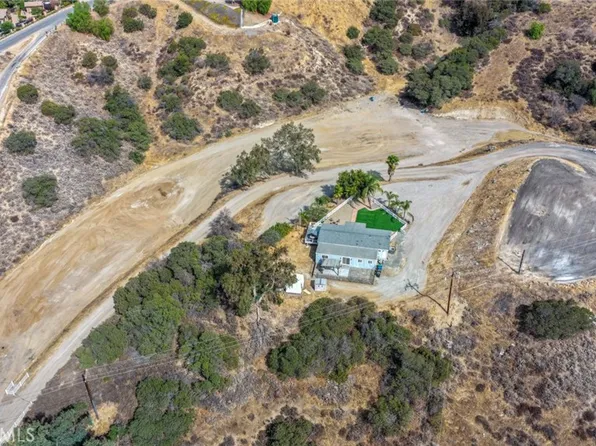 8081 Popely Pass Dr, Corona, CA 92883