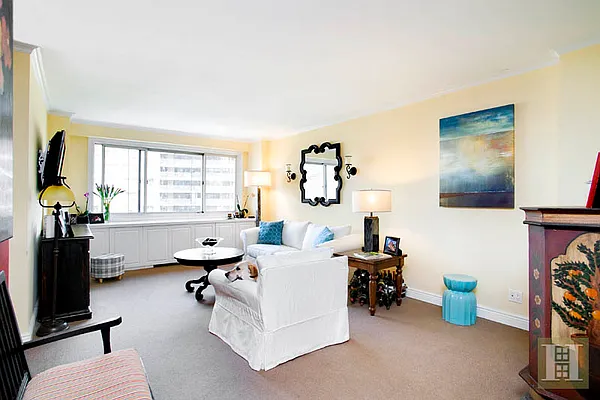 Sold by Halstead Real Estate | media 28