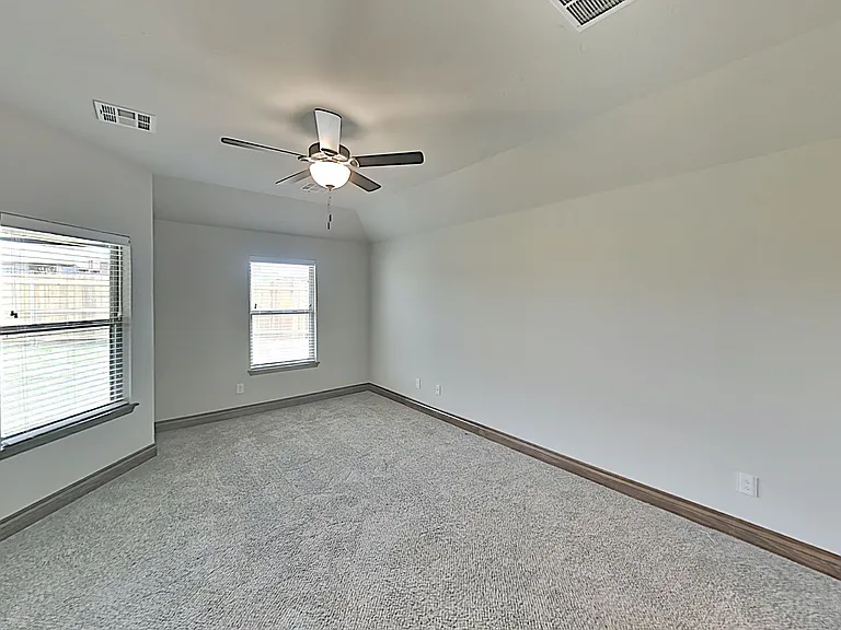 7100 Daxton Ct — Photo 8