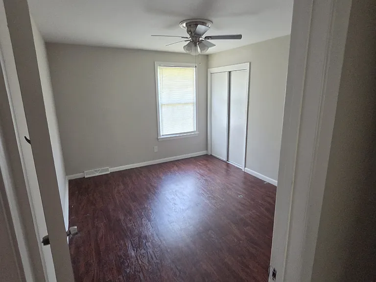 3204 Rees Ave NW — Photo 5