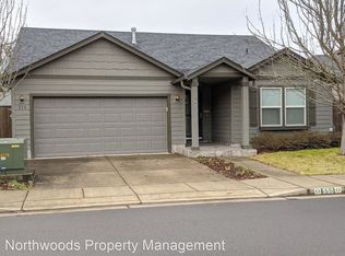 550 S 48th St, Springfield, OR 97478