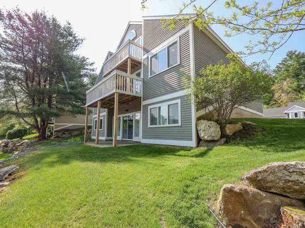 50 Charles Chase Way, Manchester, NH 03104