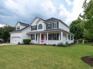 731 Bluestem Dr, Yorkville, IL 60560