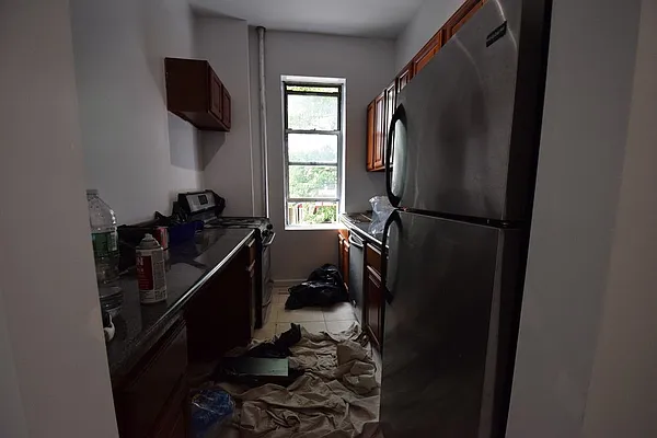 Rented by Rolling Stone Realty LLC | media 8