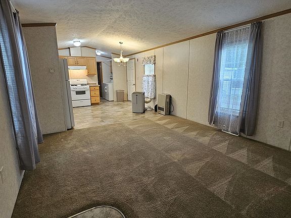 5th image of 9 Chancellor Drive