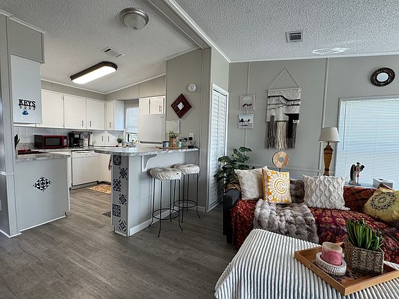 5th image of 3830 Boardwalk Pl #1505