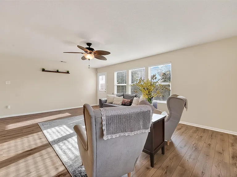 5055 Juniper Spring Trl — Photo 16