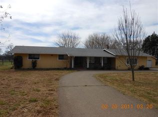 2200 Shady Ln, Anderson, CA 96007