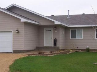 940 S Lake Dr, Watertown, SD 57201