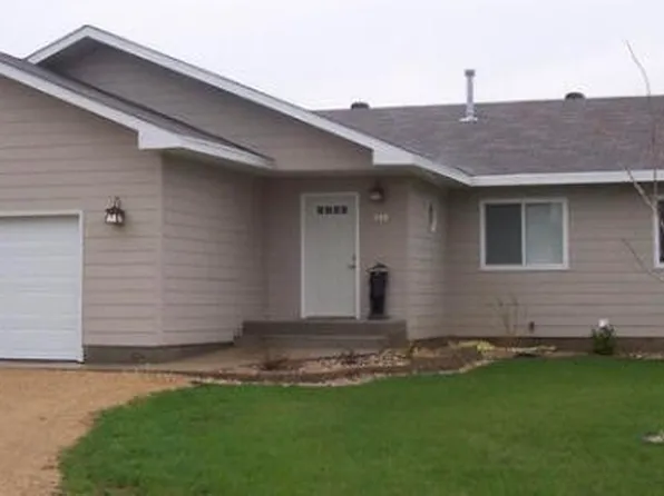 940 S Lake Dr, Watertown, SD 57201